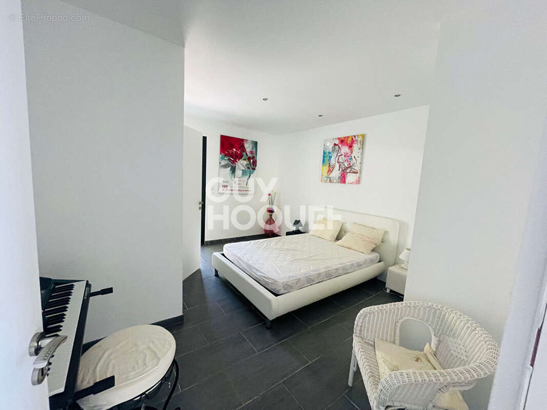 Villa exceptionnelle Lodève 5 pièce(s) 145 m2 - 2 terrains 1332 et 1066 m² - photo 6