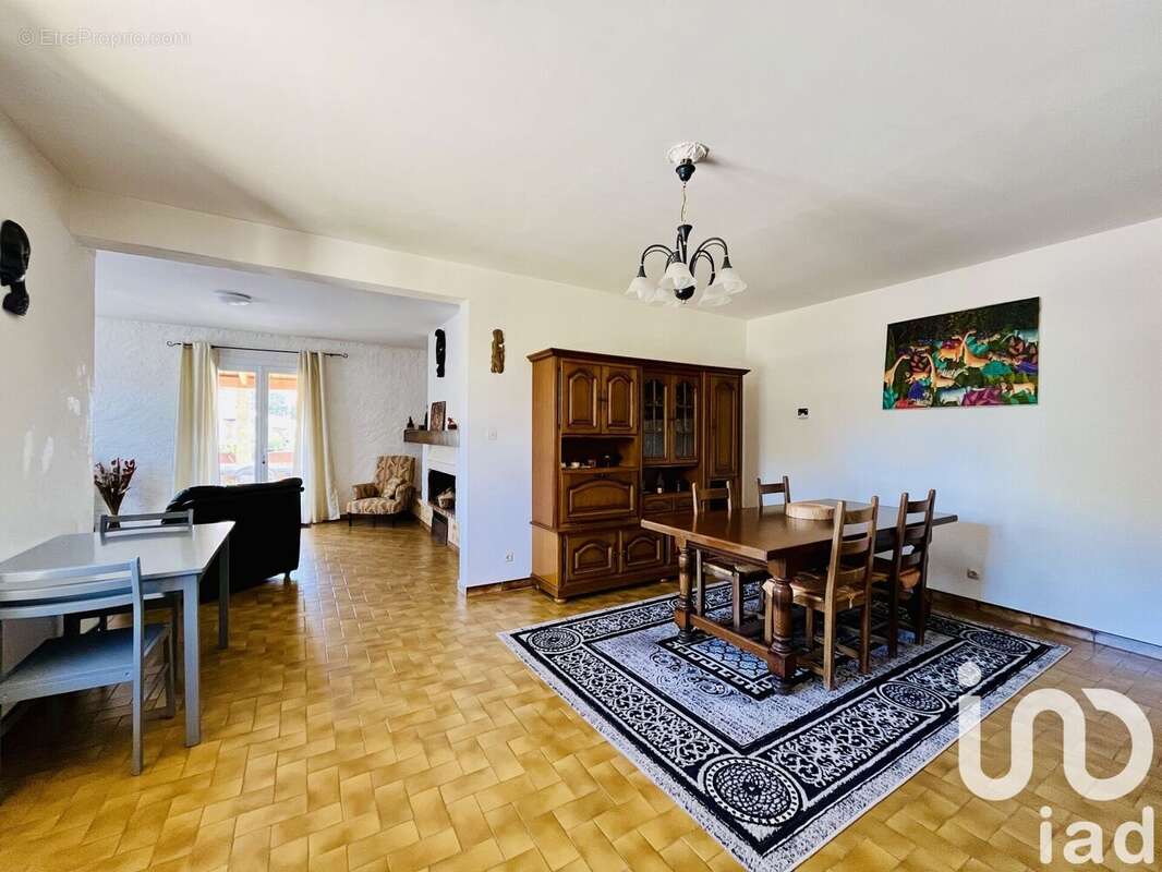 Photo 9 - Maison à SABRAN