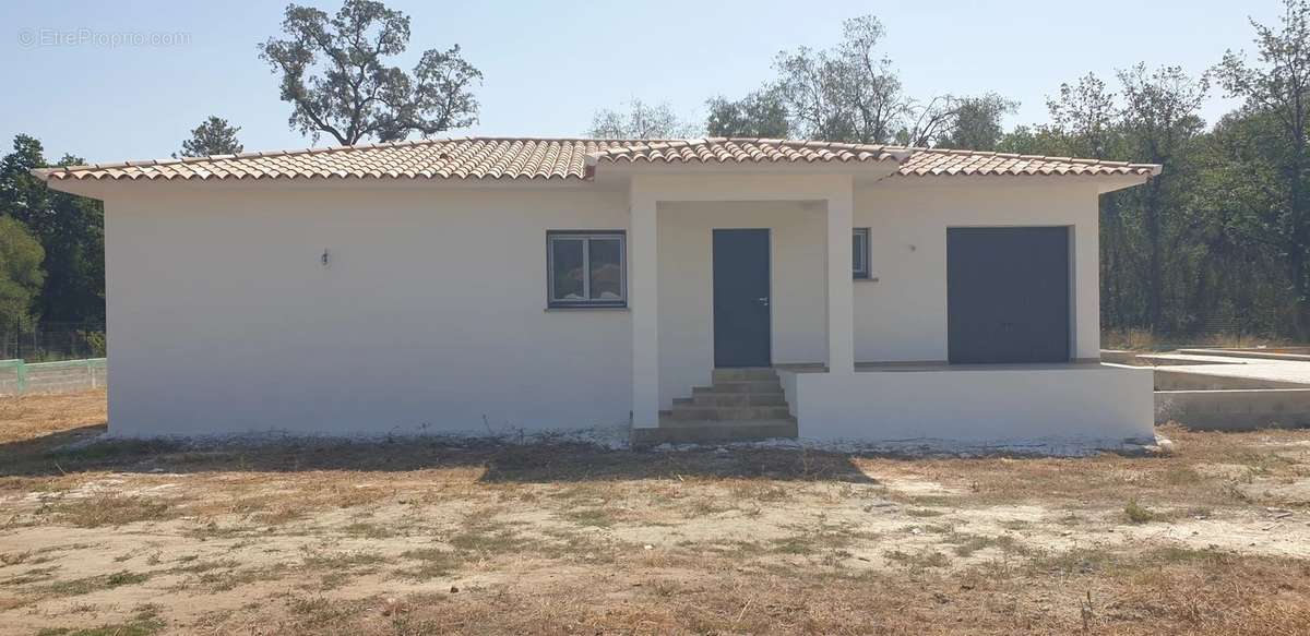 Maison à PRUNELLI-DI-FIUMORBO