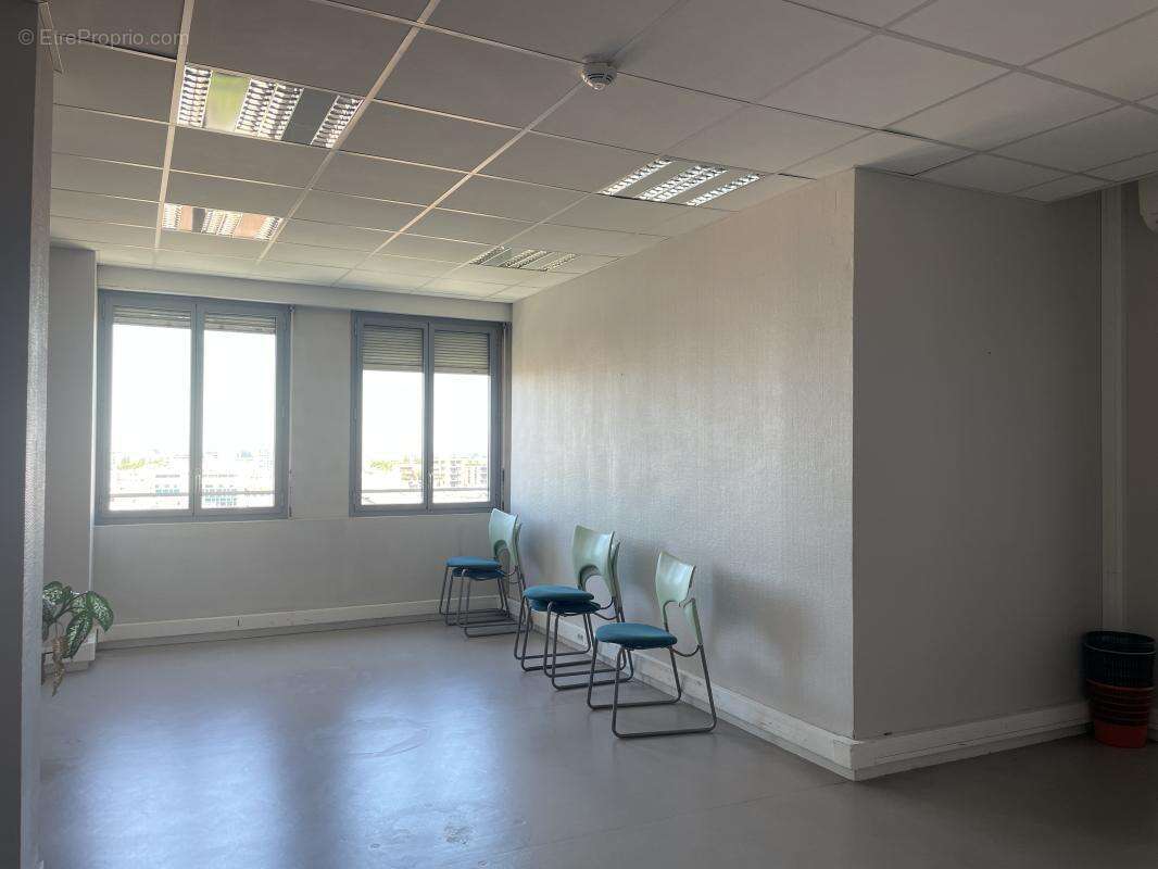 Commerce 164 m² à Toulouse  - photo 7