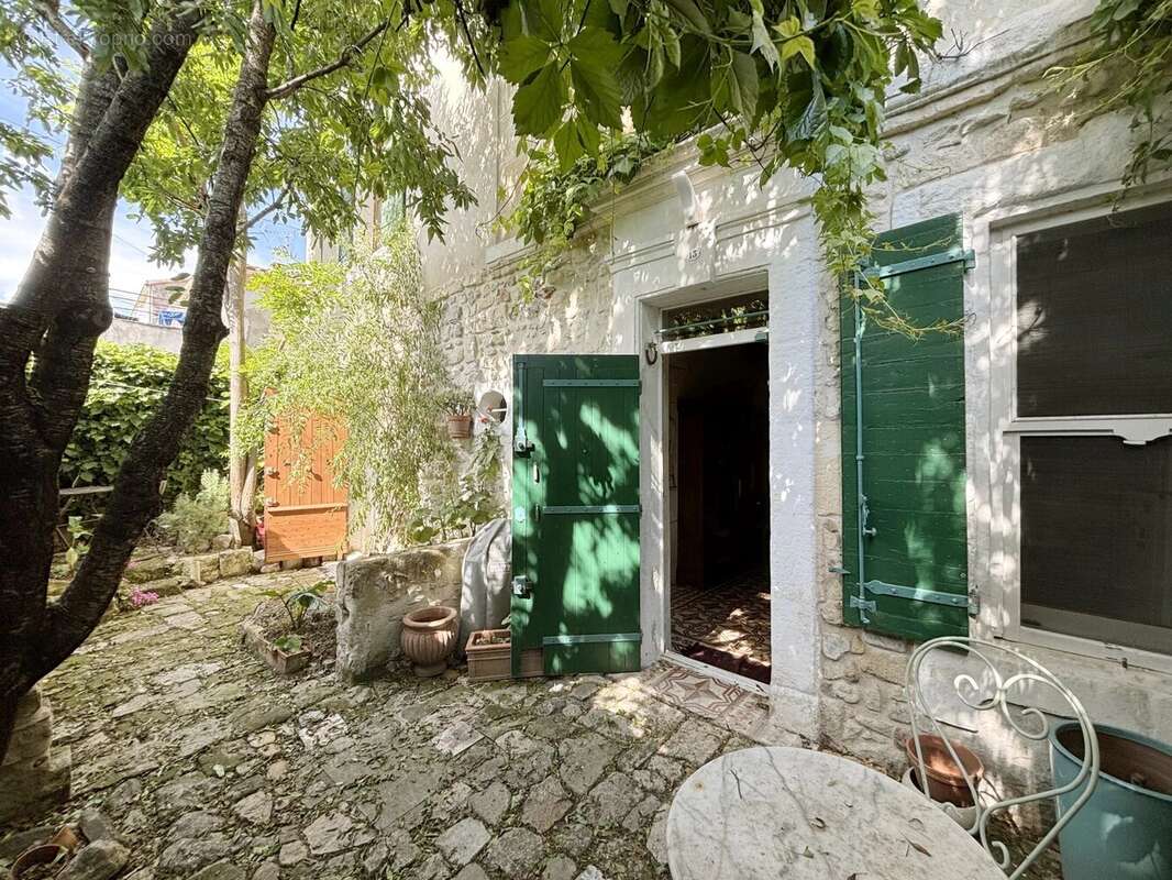 Maison à ARLES