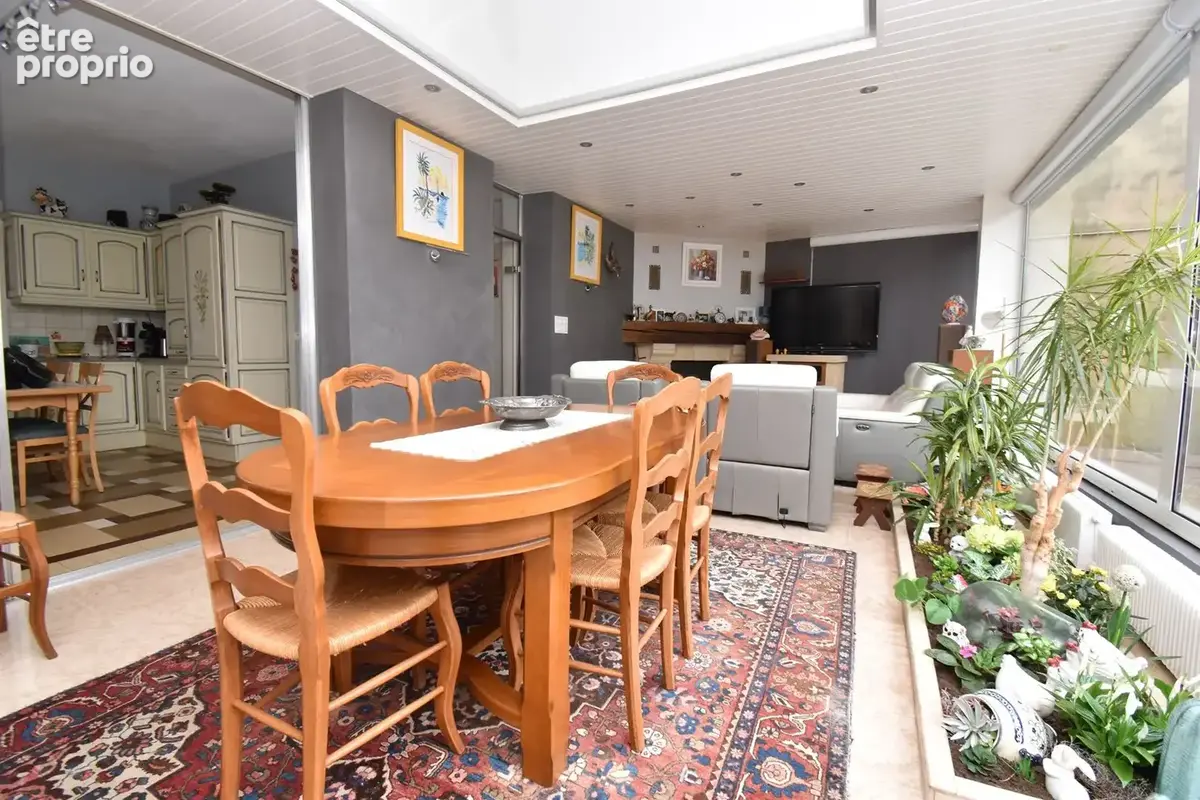 Maison 10 pièces 293 m² à vendre à Avesnes-Les-Aubert (59129) - photo 6