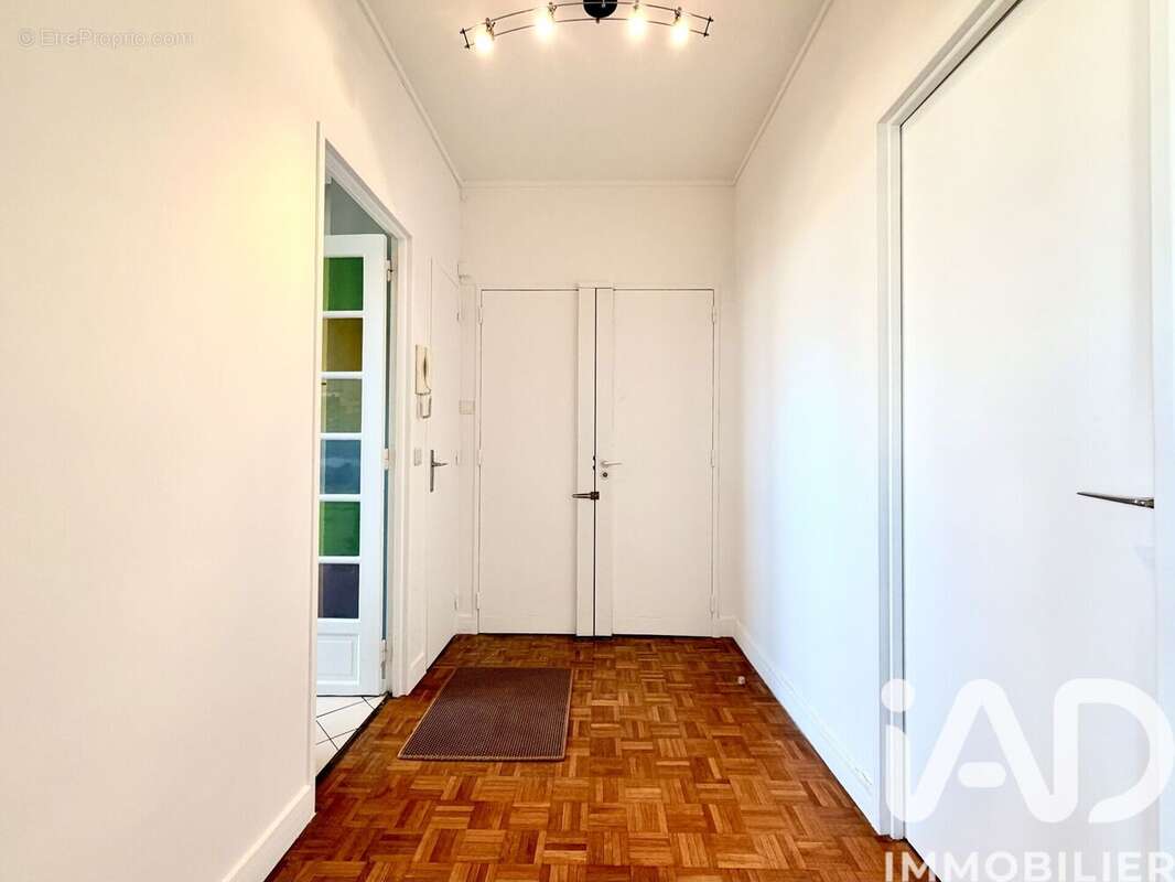 Photo 9 - Appartement à CHATENAY-MALABRY