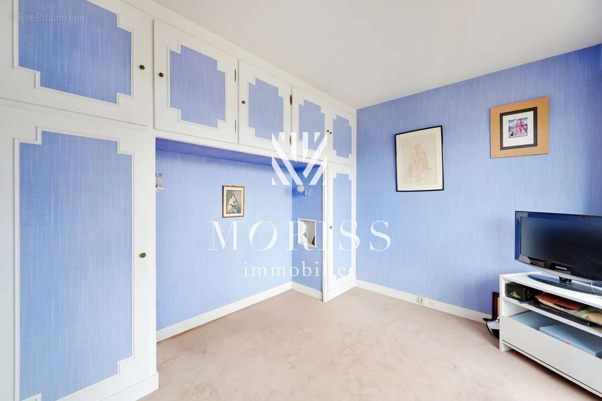 Appartement à PARIS-14E