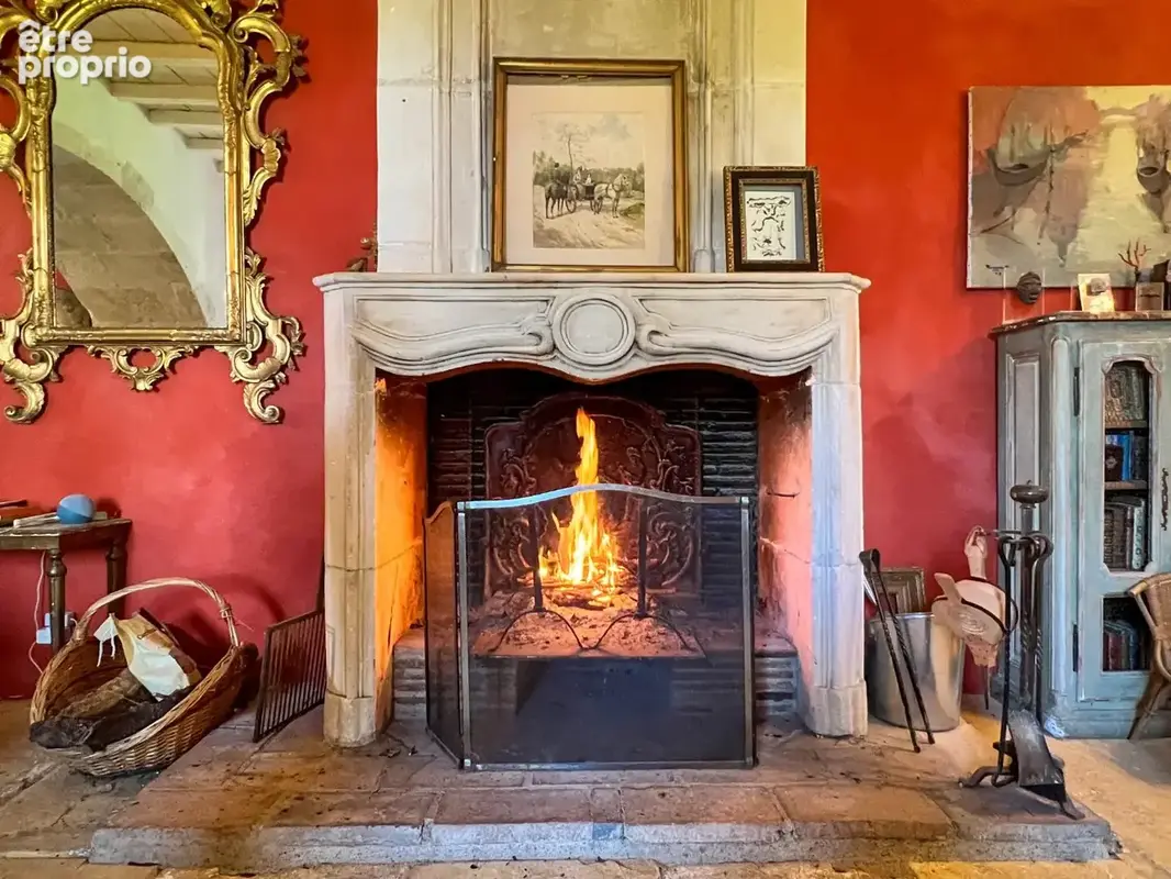 Château gascon du XV° siècle, près de Lectoure, remanié au XVI° dans le goût de la Renaissance italienne - photo 8