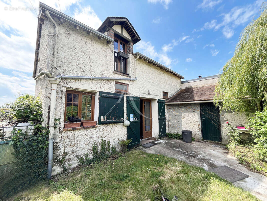 Maison à DOURDAN