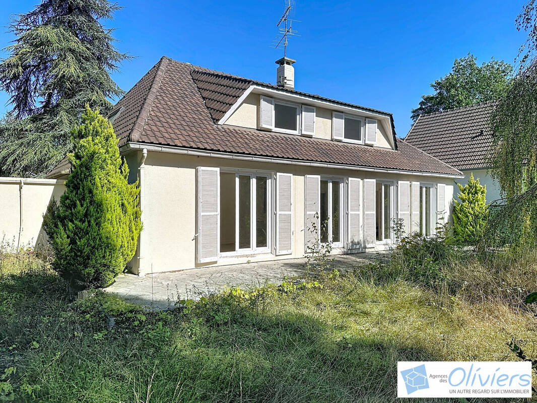 Maison à SAINT-REMY-LES-CHEVREUSE