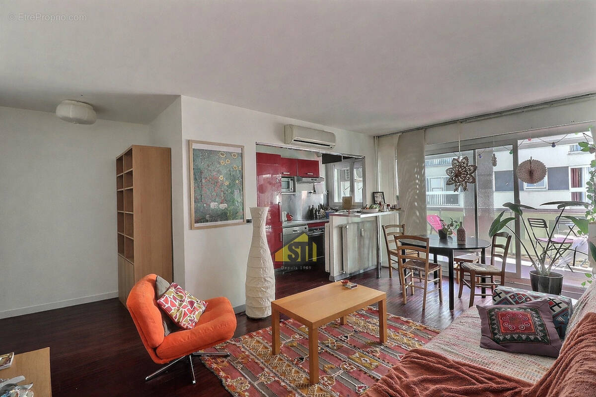 Appartement à PARIS-13E