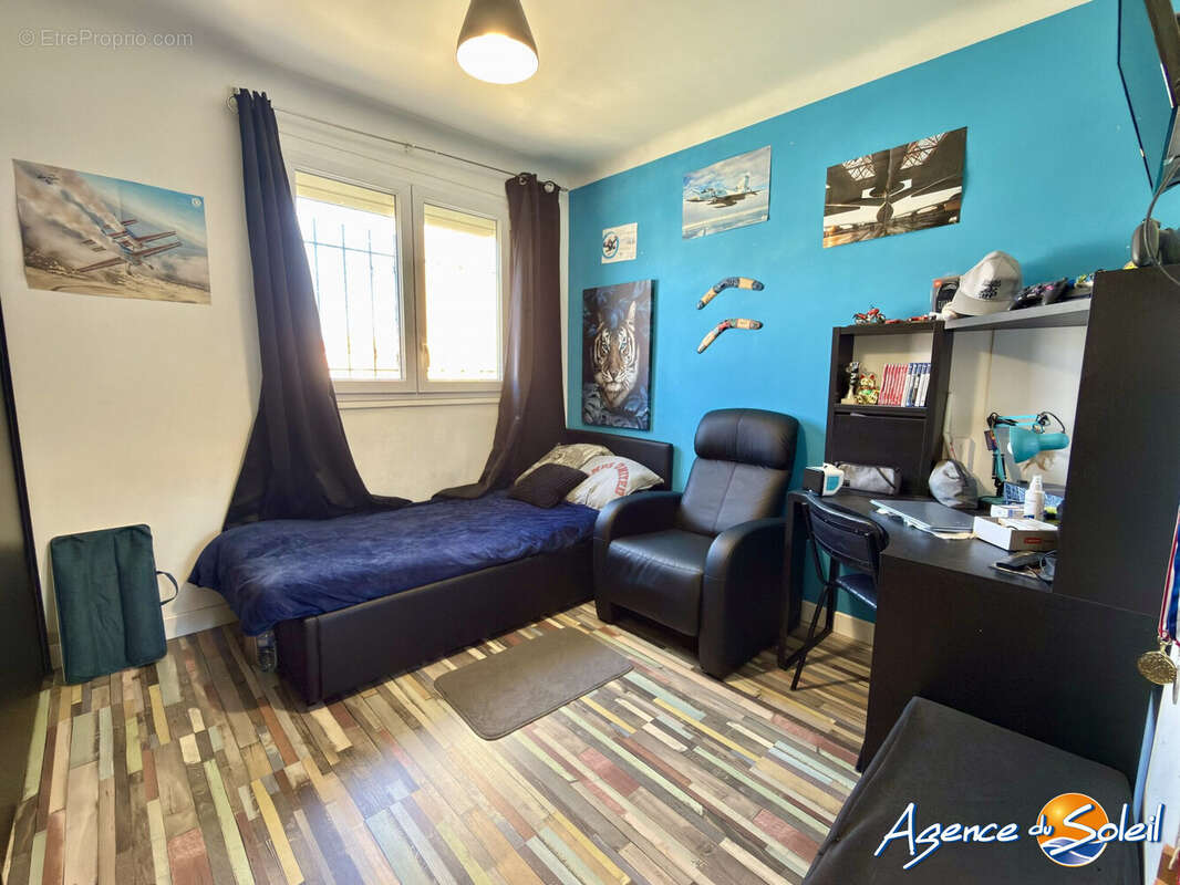 Maison 95 m² à Saint-Cyprien  - photo 8