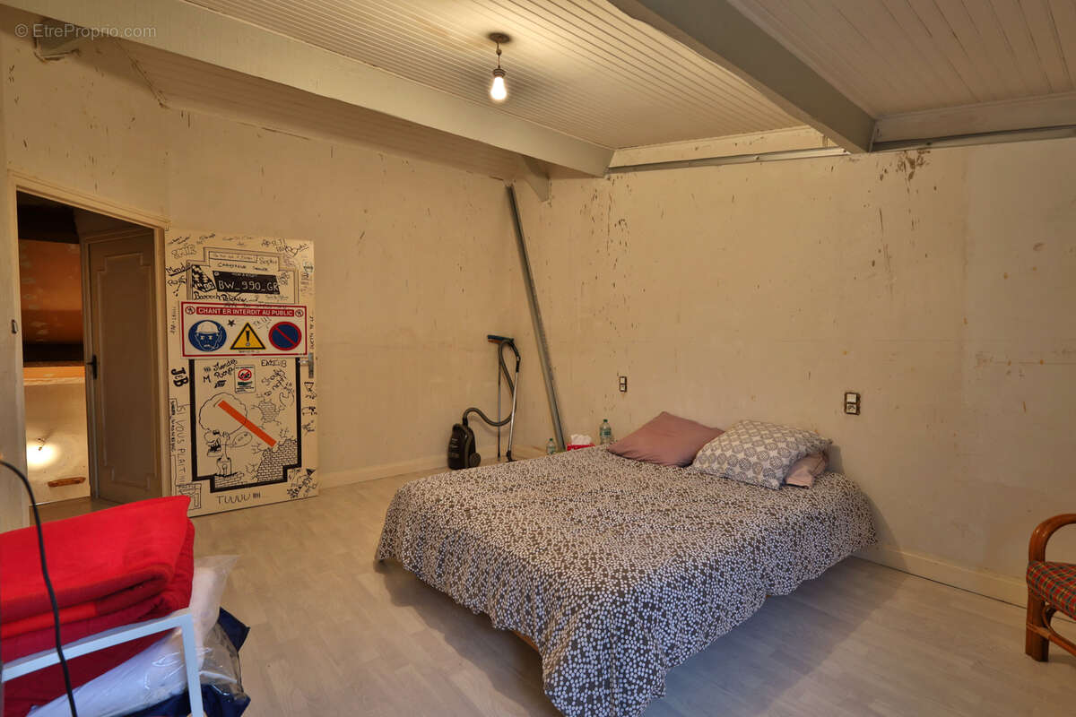 Maison à MOIDIEU-DETOURBE