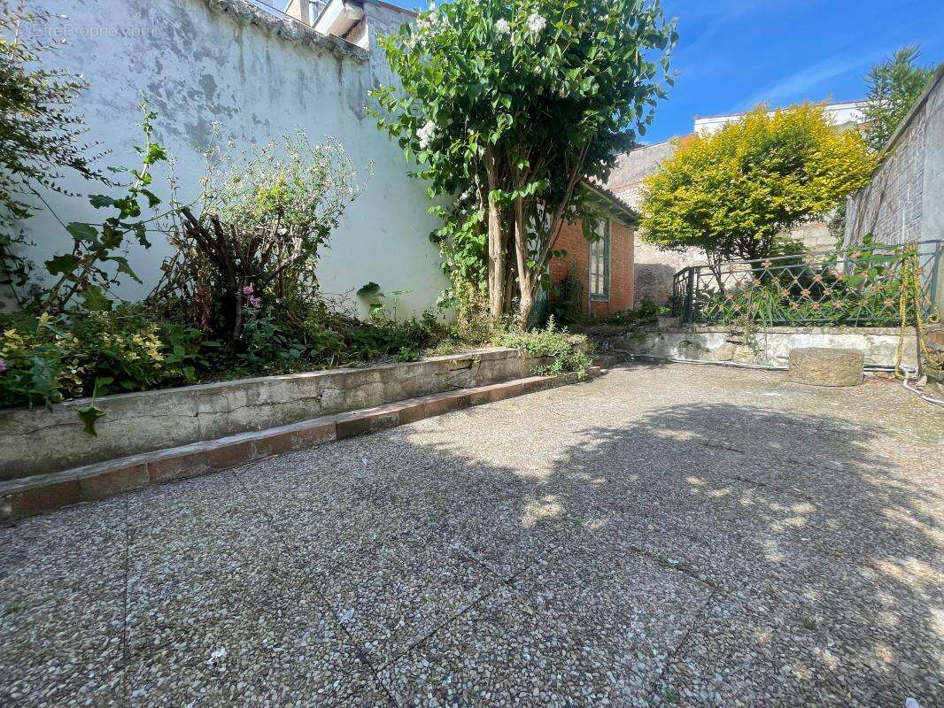 Maison à LA ROCHELLE