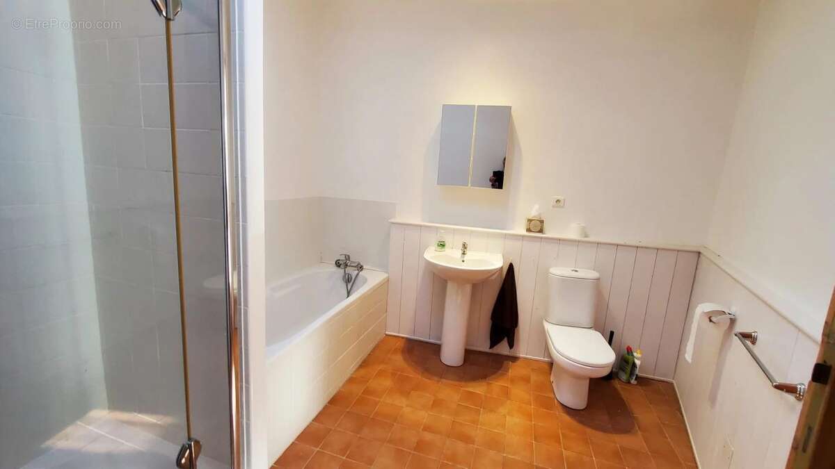 Appartement à AUTIGNAC