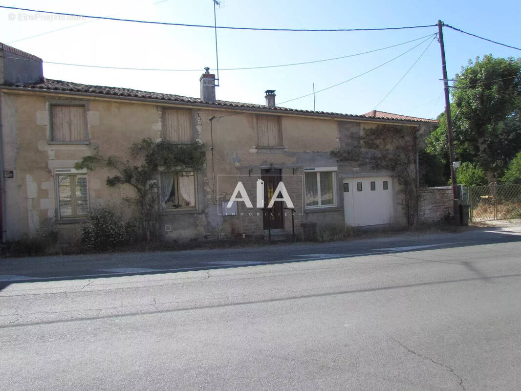 Maison à FONTCLAIREAU