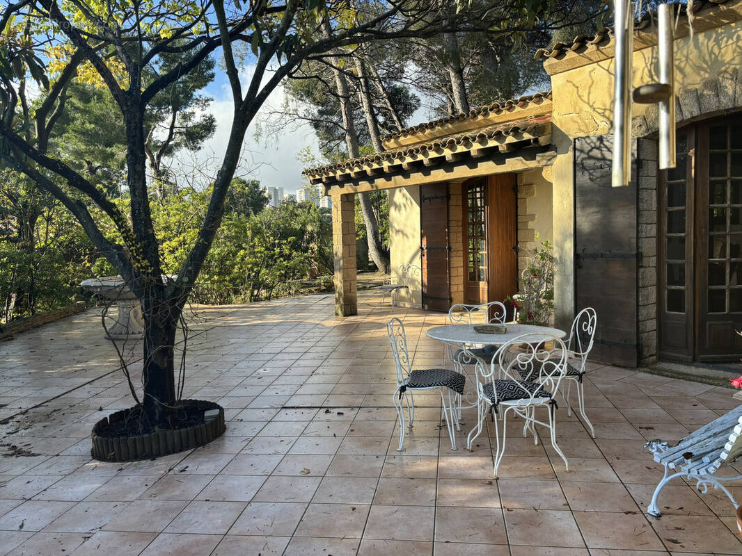 Maison à MARTIGUES