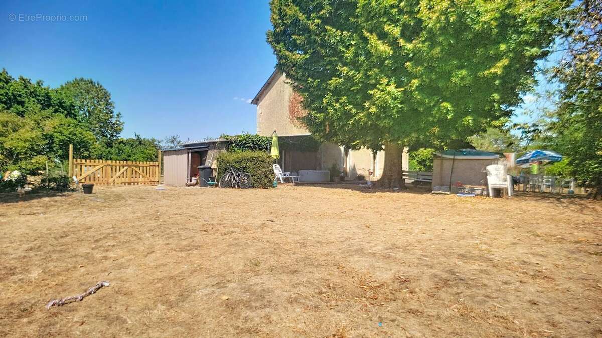 Maison Chauvigny 4 pièce(s) 132 m2 - photo 11