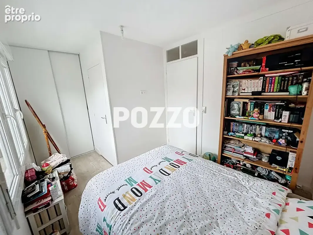 Centre-ville de VIRE-  En Exclusivité-Appartement T2 dans petit immeuble. - photo 2