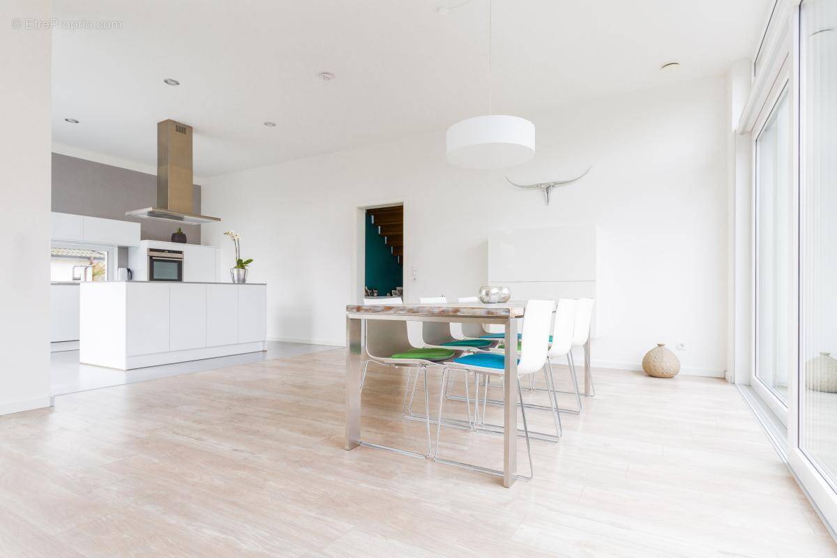 Appartement à VAULX-EN-VELIN