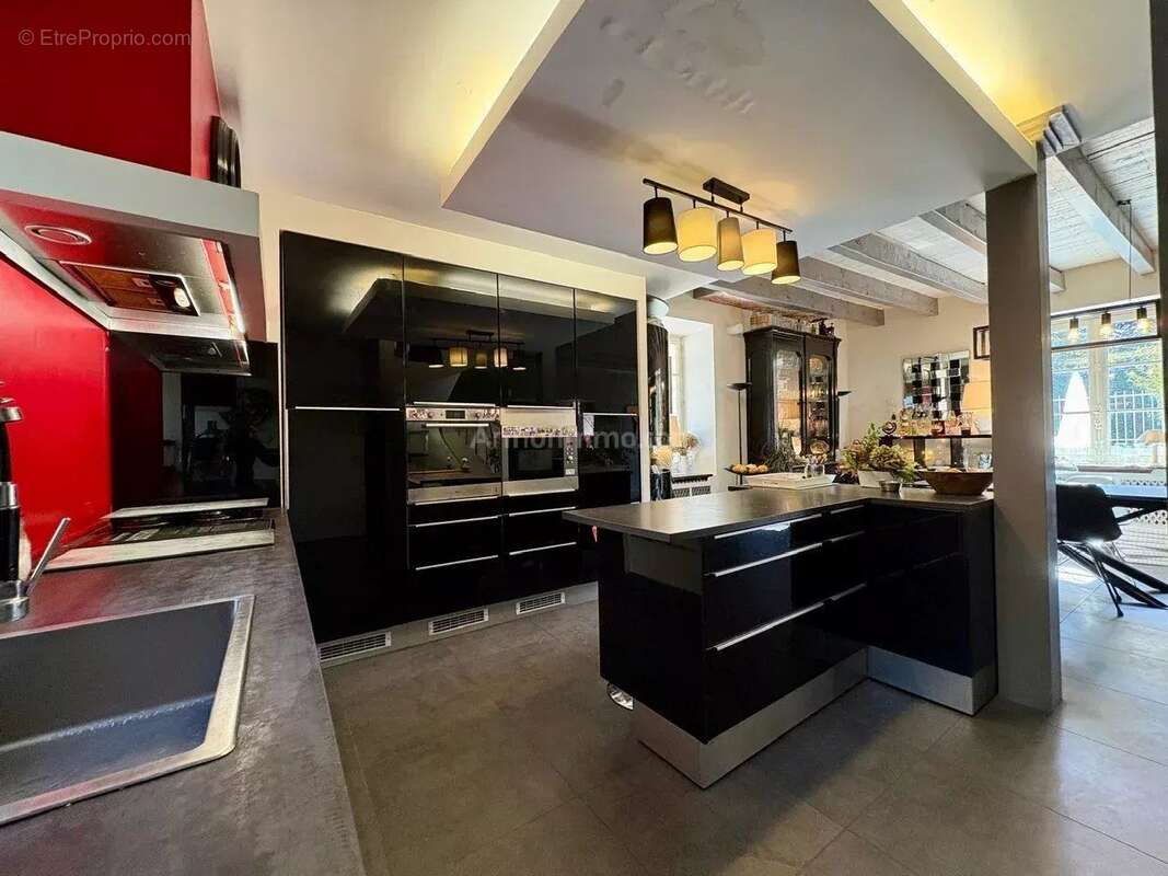 Maison à SAINT-MARTIN-D&#039;URIAGE