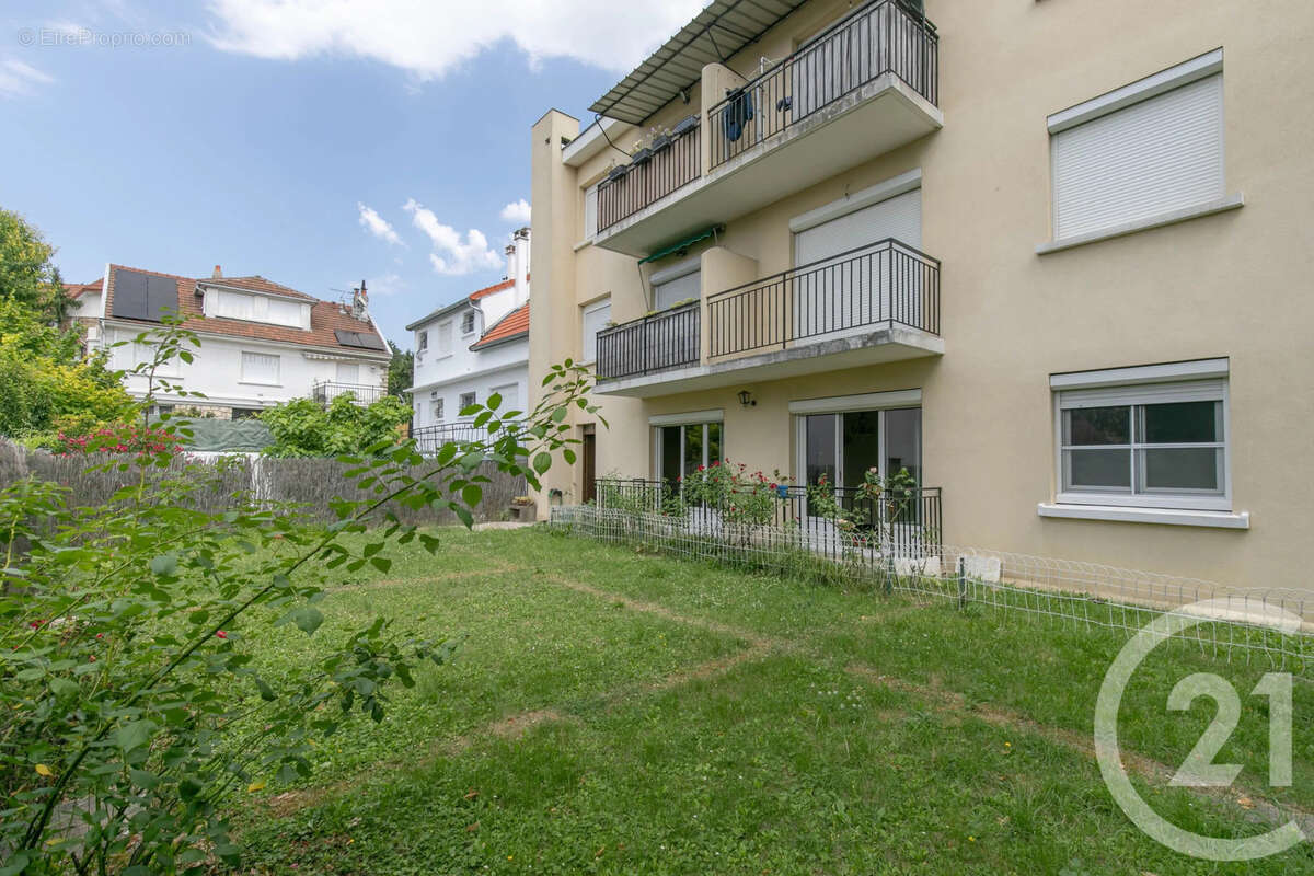 Appartement à CHAMPIGNY-SUR-MARNE