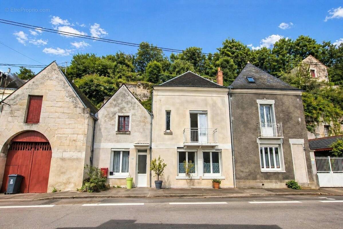 Photo 1 - Maison à SAINT-ETIENNE-DE-CHIGNY