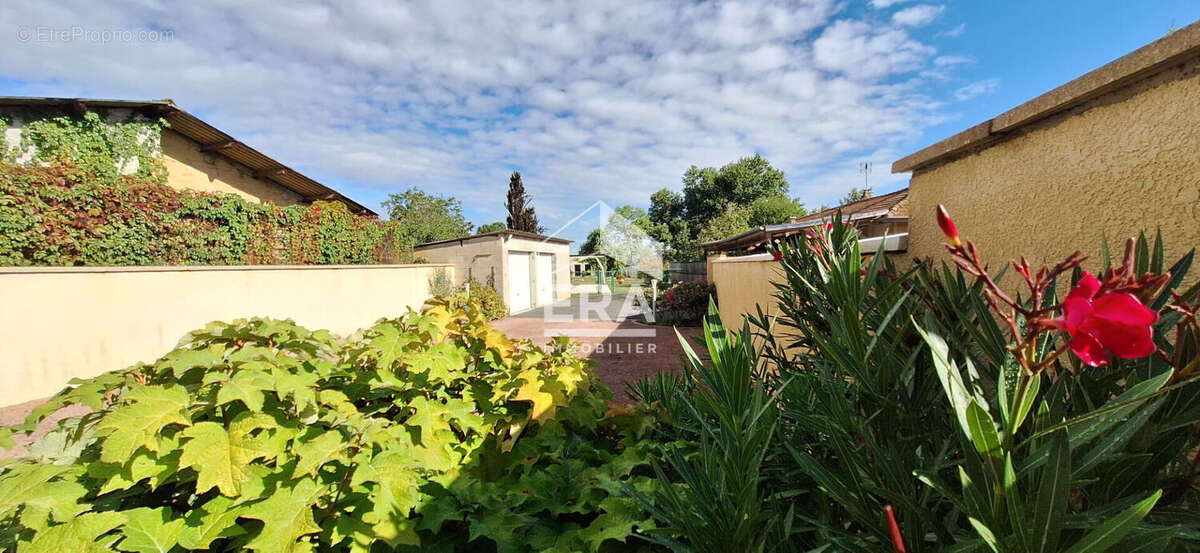 Maison à CONFRANCON