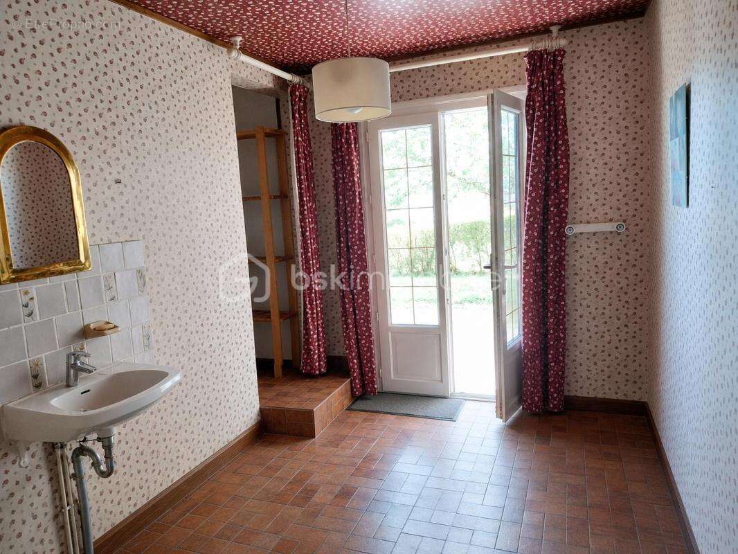 Maison à GUILLY