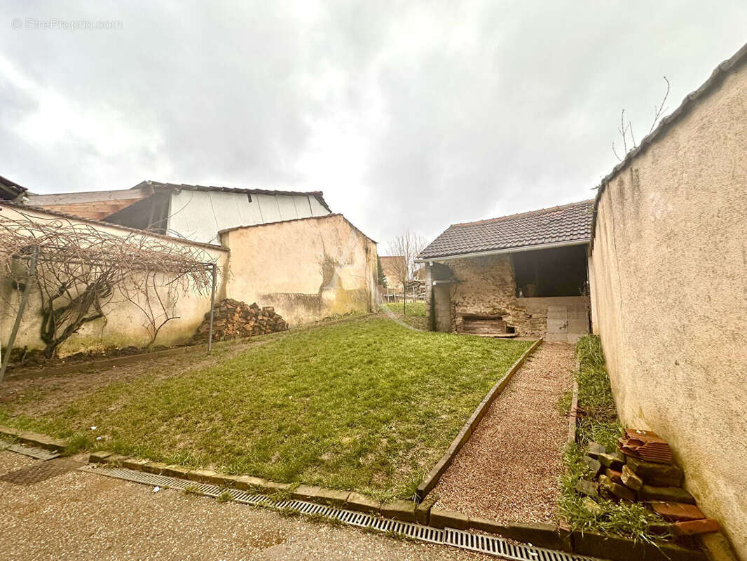 Maison à HOEVILLE