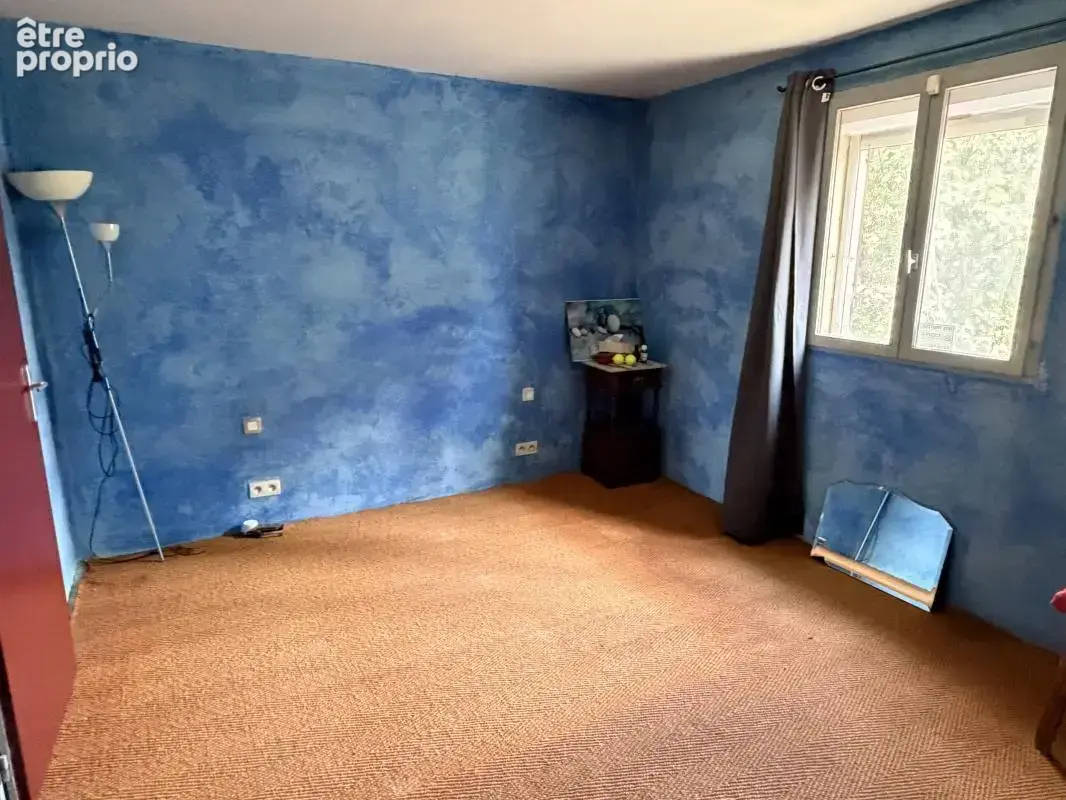 Maison + Atelier en Zone Artisanale À Vendre - photo 6