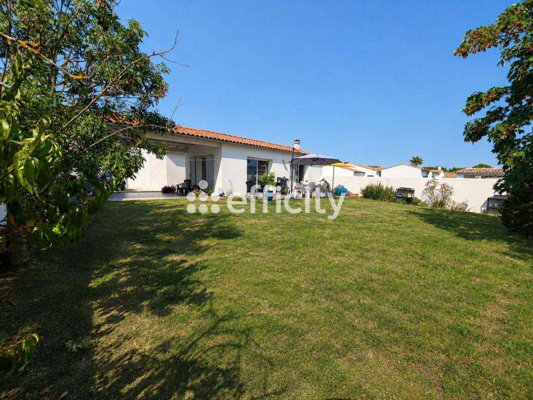 Maison 98 m² à Le Bois-Plage-En-Re  - photo 16