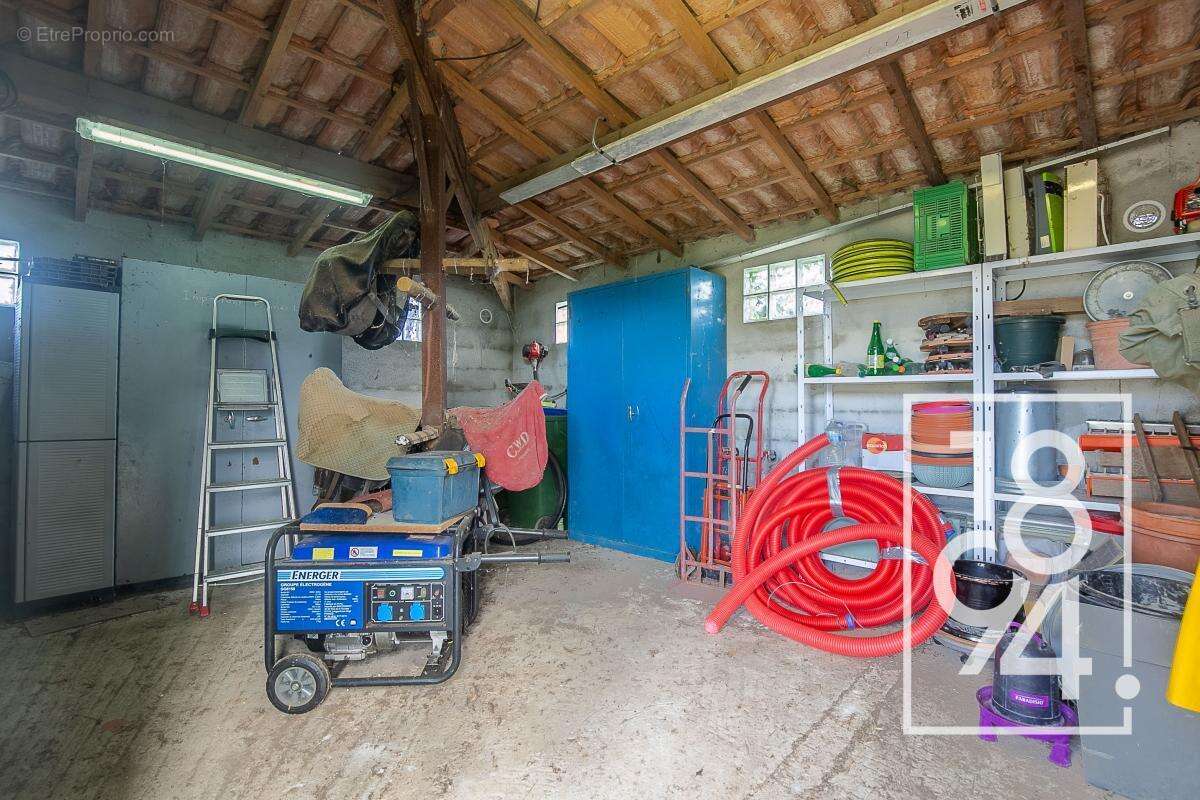 Maison à SAINT-MARTIN-DE-CRAU