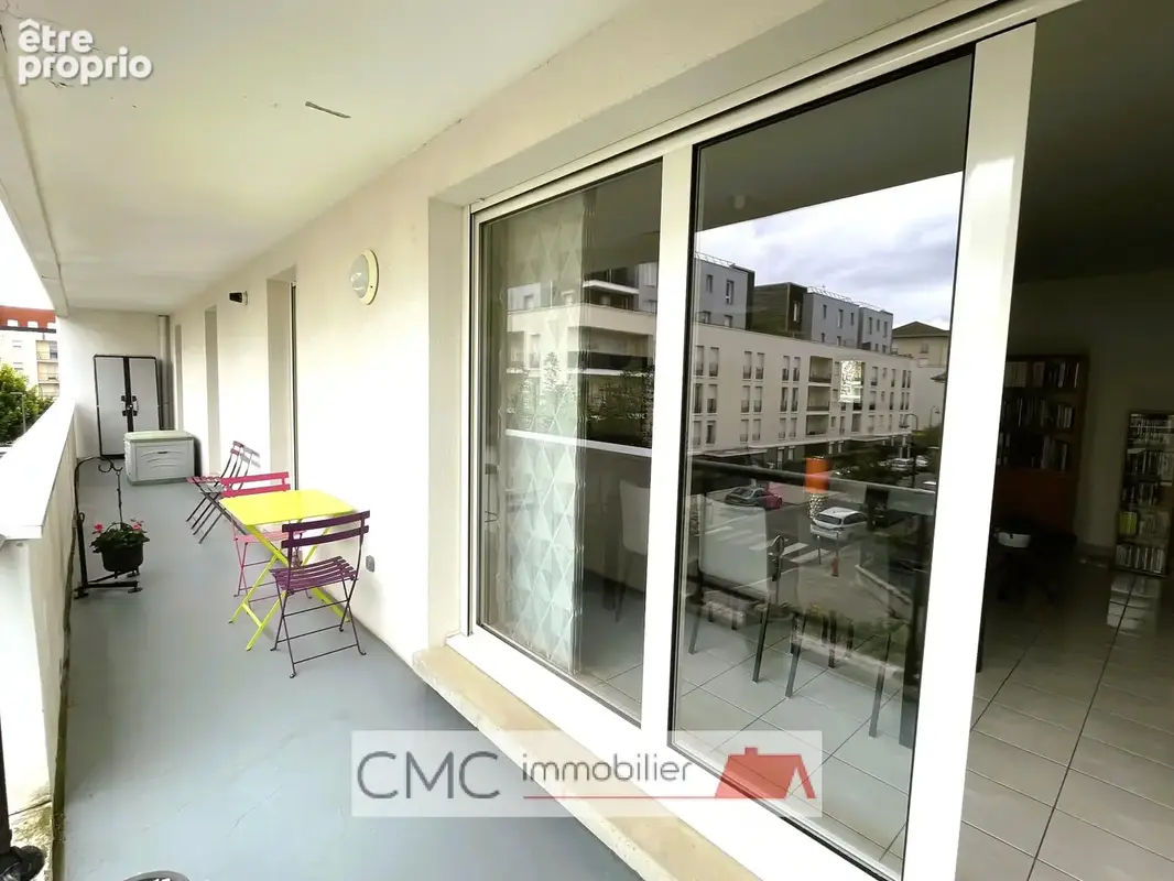 Luce - appartement lumineux avec balcon et parking - photo 12