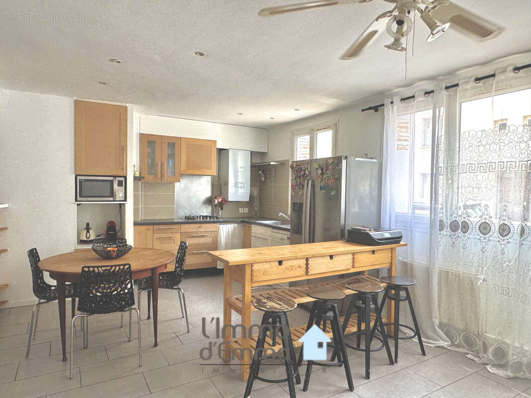 Appartement à MARSEILLE-8E