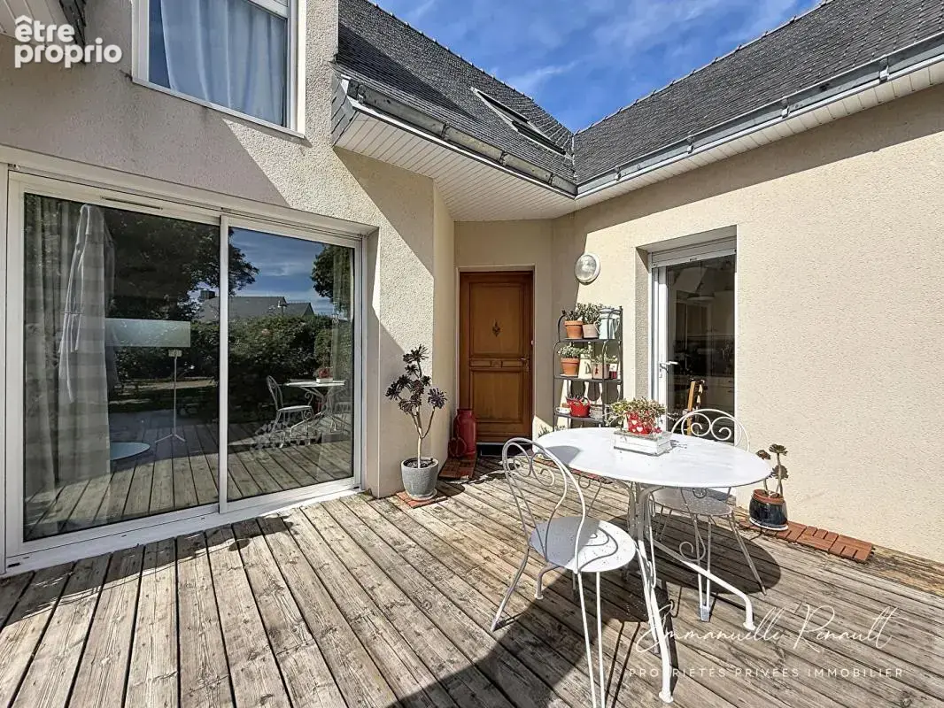 Vannes Maison familiale de 137 m², 4 chambres, jardin clos et vie de plain-pied - photo 5