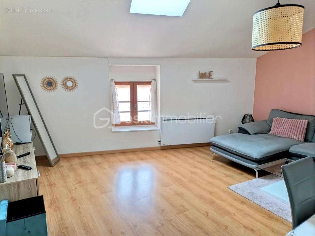 T2 rénové de 59 m² – rives centre - photo 3