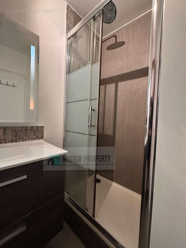 Appartement à PUTEAUX