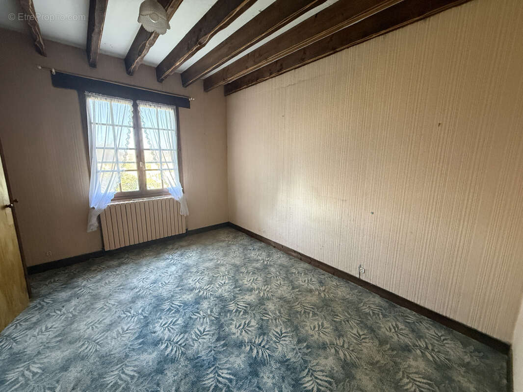 Maison à SAINT-GENCE