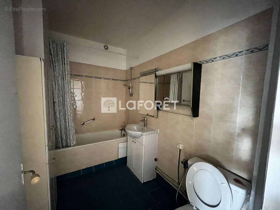 Appartement à PARIS-12E
