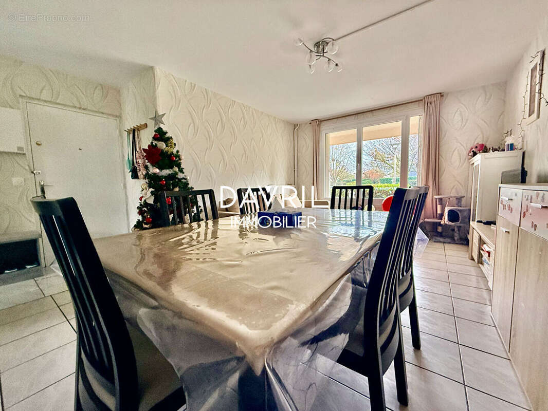 Appartement à ERAGNY