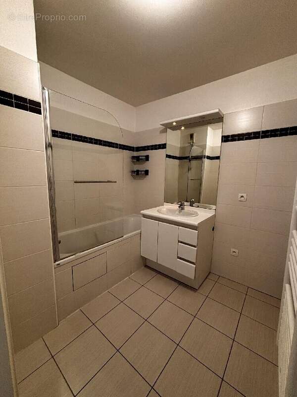 Appartement à BOIS-COLOMBES