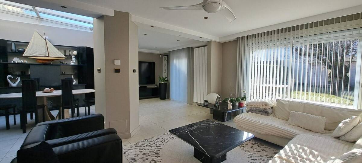 Maison à SEYSSINET-PARISET