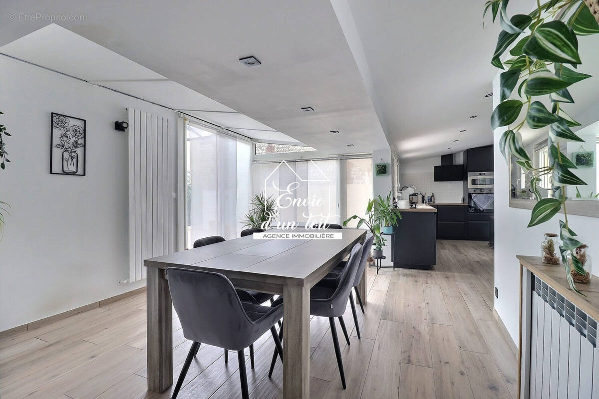 Maison à SAINT-AUBIN-LES-ELBEUF