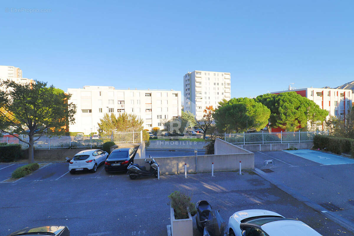 Appartement à MARSEILLE-11E