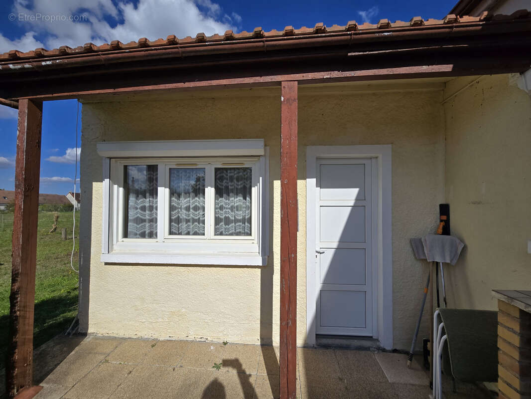 Maison à MONTLIVAULT