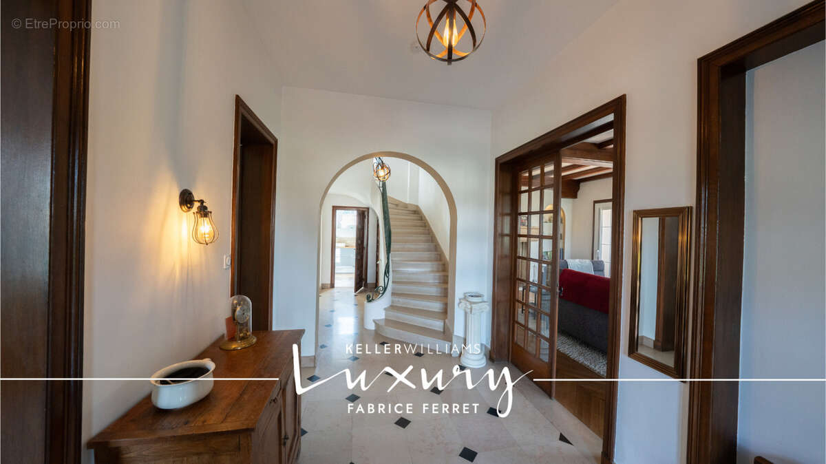 Maison à PONT-DU-CHATEAU