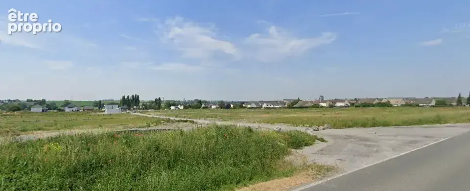 Terrain à DOUCHY-LES-MINES
