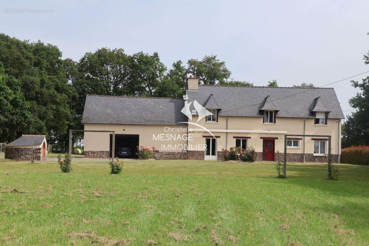 Maison à BREAL-SOUS-MONTFORT