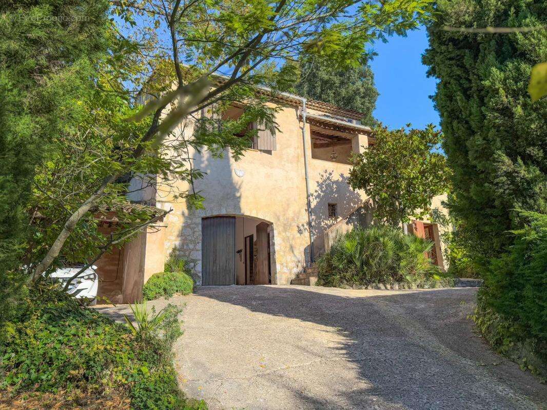 Maison à LA COLLE-SUR-LOUP