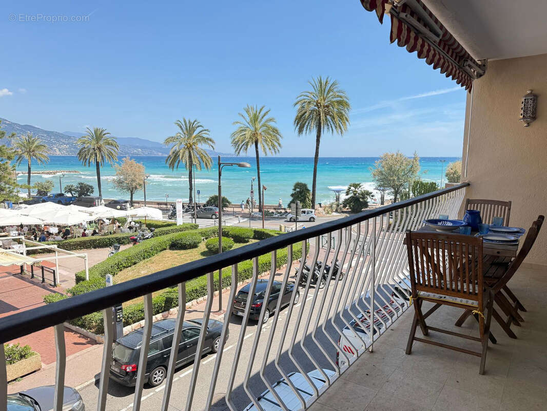 Appartement à ROQUEBRUNE-CAP-MARTIN