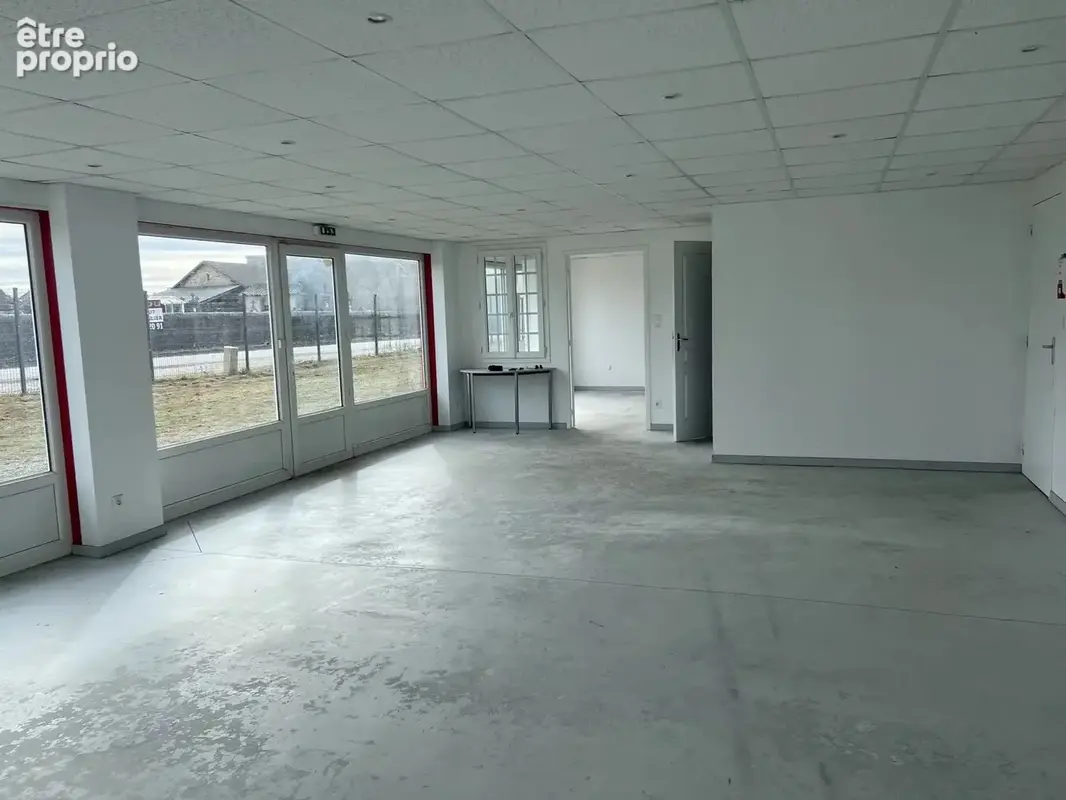 Commerce 340 m² à vendre à Bussiere-Galant (87230) - photo 9