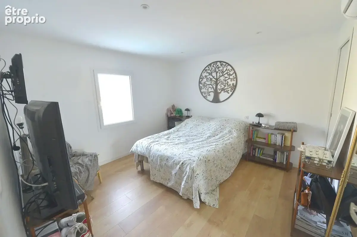 Maison 210 m² à Le Chay  - photo 6